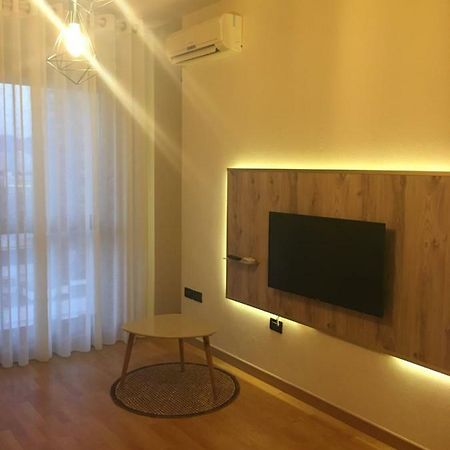 Matis Apartaments Tirana Exterior photo